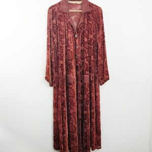 DTK Dress to Kill Jane Mohr Floral Velvet Duster